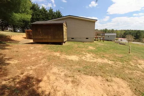 98 Foxfire Ln, Galax, VA 24333 photo 45
