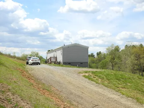3636 Pine Run Rd, Draper, VA 24324 photo 7