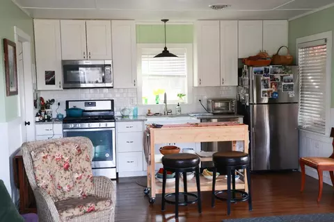 Kitchen - 1140 Powder Ml, Ivanhoe, VA 24350 photo 1 of 2