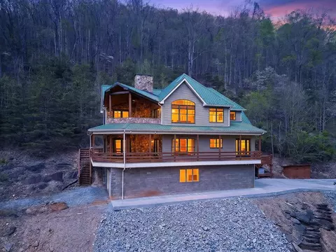Exterior - 24327 N Fork River Rd, Abingdon, VA 24210 photo 16 of 16