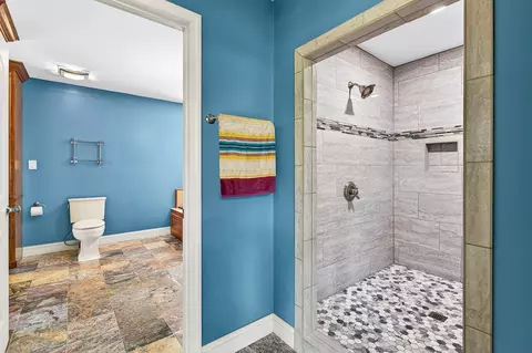 Bath - 24327 N Fork River Rd, Abingdon, VA 24210 photo 2 of 8