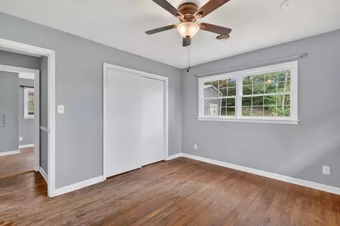 Bedroom - 206 Pendleton Ave, Chilhowie, VA 24319 photo 5 of 6