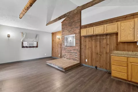 Living - 206 Pendleton Ave, Chilhowie, VA 24319 photo 10 of 10