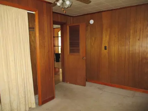 Bedroom - 178 Bane Bottom Ave, Cedar Bluff, VA 24609 photo 4 of 4