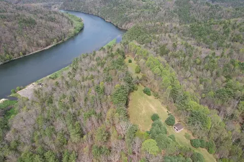 1449 Sherwood Rd, Galax, VA 24333