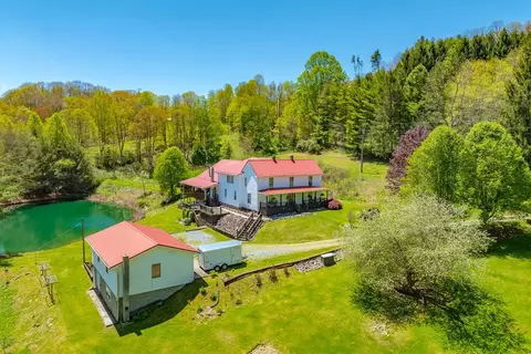 434 Glenwood Rd, Troutdale, VA 24378