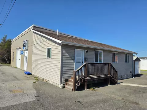 310 W Oldtown St, Galax, VA 24333