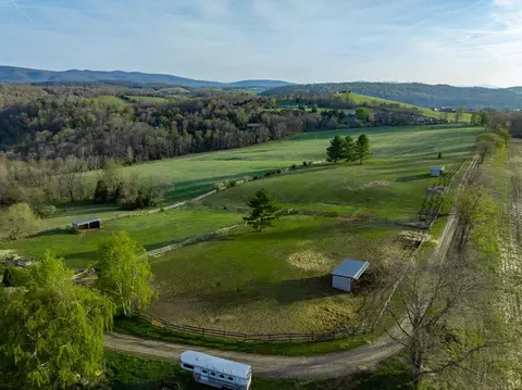 View/Area - 2616 Pope, Ivanhoe, VA 24350 photo 4 of 8