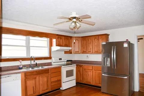 Kitchen - 2241 Skydusky Rd, Bland, VA 24315 photo 2 of 2