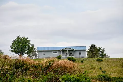 2241 Skydusky Rd, Bland, VA 24315