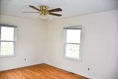 Bedroom - 2241 Skydusky Rd, Bland, VA 24315 photo 5 of 7