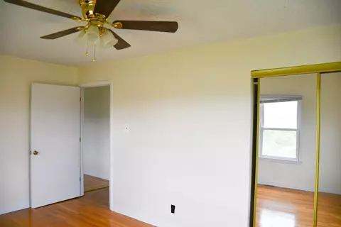 Bedroom - 2241 Skydusky Rd, Bland, VA 24315 photo 3 of 7
