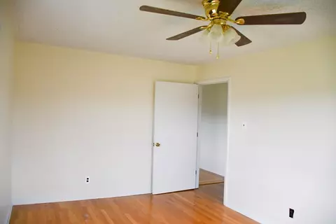 Bedroom - 2241 Skydusky Rd, Bland, VA 24315 photo 4 of 7