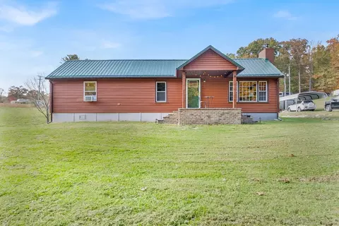 Exterior - 4616 Rakes Dr, Dublin, VA 24084 photo 2 of 7
