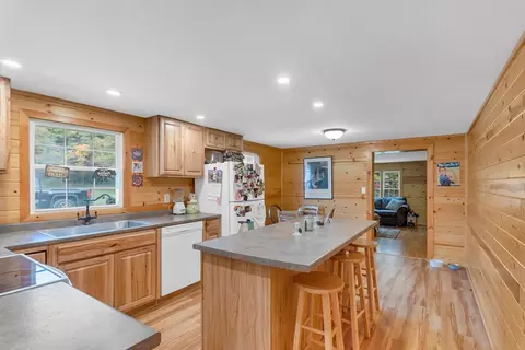 Kitchen - 4616 Rakes Dr, Dublin, VA 24084 photo 2 of 5