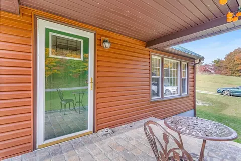 Exterior - 4616 Rakes Dr, Dublin, VA 24084 photo 4 of 7