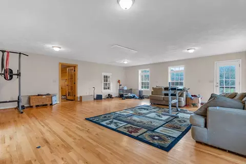 Living - 4616 Rakes Dr, Dublin, VA 24084 photo 4 of 5