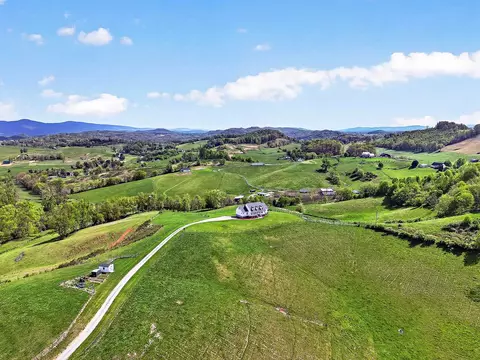 View/Area - 13129 Northridge Rd, Abingdon, VA 24210 photo 9 of 12