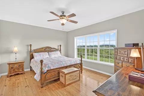 Bedroom - 13129 Northridge Rd, Abingdon, VA 24210 photo 2 of 17