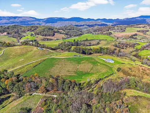 View/Area - 13129 Northridge Rd, Abingdon, VA 24210 photo 3 of 12