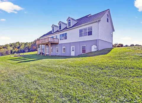 Exterior - 13129 Northridge Rd, Abingdon, VA 24210 photo 4 of 15