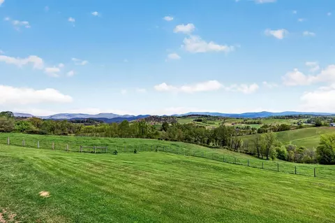 Exterior - 13129 Northridge Rd, Abingdon, VA 24210 photo 6 of 15