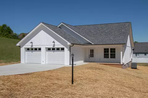 17150 Sedona Dr, Abingdon, VA 24211
