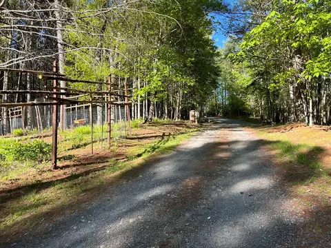 Exterior - 542 Chestnut Falls Ln, Galax, VA 24333 photo 20 of 33