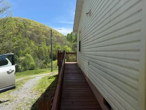 Exterior - 3361 Daw Rd, Cedar Bluff, VA 24609 photo 8 of 8