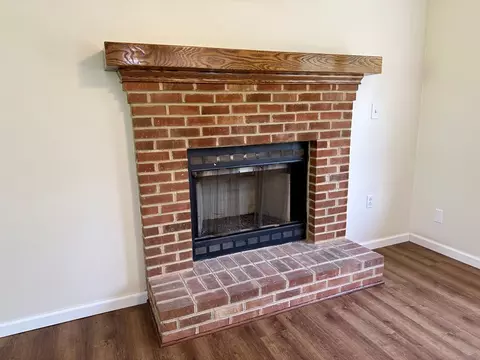 Living - 209 Bond Ave, Independence, VA 24348 photo 5 of 8