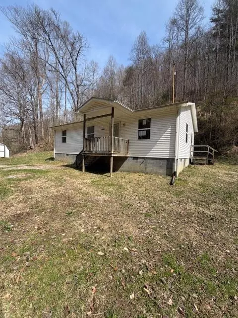 4434 Honey Branch Rd, Saint Paul, VA 24283