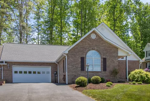 16297 Greenevers Ct, Abingdon, VA 24210