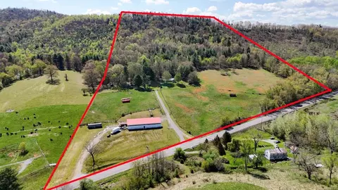 4502 Grayson Tpke, Crockett, VA 24323