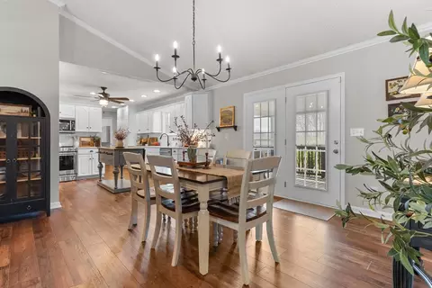 Dining - 987 Nursery Rd, Laurel Fork, VA 24352 photo 1 of 2