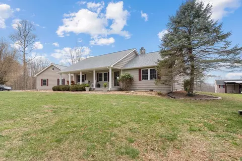 Exterior - 987 Nursery Rd, Laurel Fork, VA 24352 photo 9 of 12