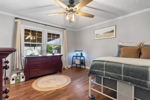 Bedroom - 987 Nursery Rd, Laurel Fork, VA 24352 photo 1 of 3