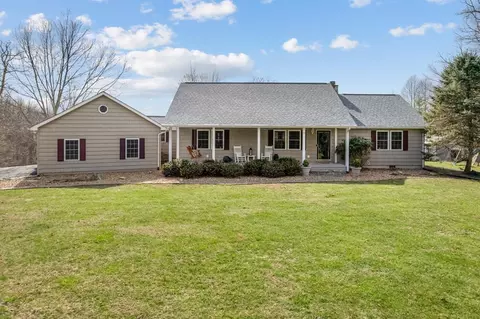 Exterior - 987 Nursery Rd, Laurel Fork, VA 24352 photo 2 of 12