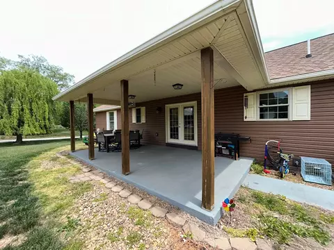 Exterior - 177 Pleasant Pines Dr, Max Meadows, VA 24360 photo 5 of 14
