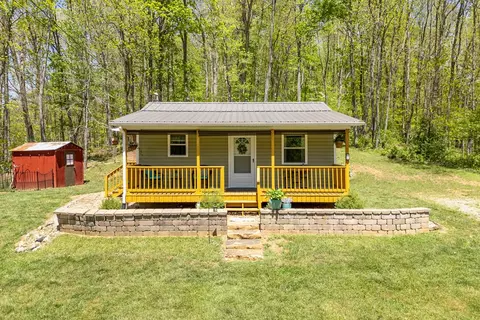 805 Sunset River Rd, Ceres, VA 24318