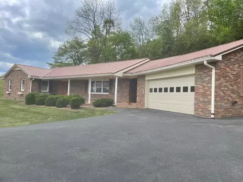 12602 Mountain Rd, Lebanon, VA 24266