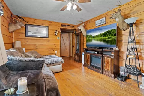 Living - 4251 Riverside Dr, Independence, VA 24348 photo 1 of 2