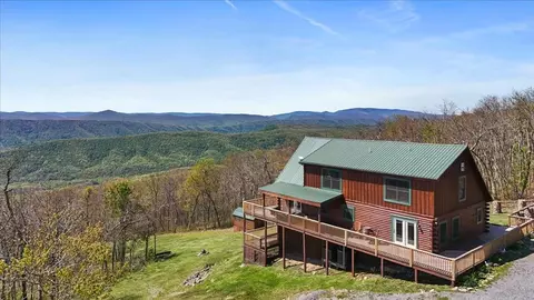1422 Oneida Peak, Bluefield, VA 24605