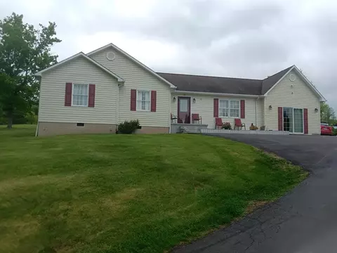 119 Sunset View Rd, Rural Retreat, VA 24368