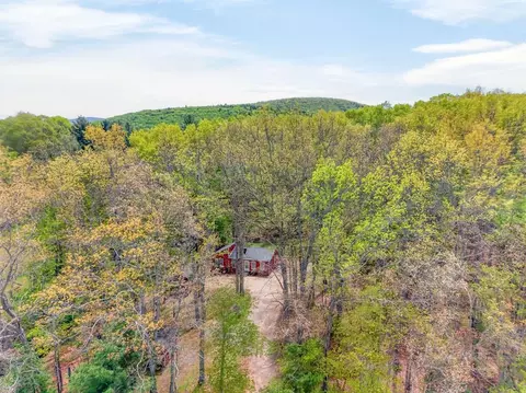 2531 Dry Rd, Speedwell, VA 24374