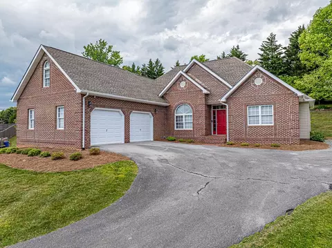 16425 Fern Cir, Abingdon, VA 24210