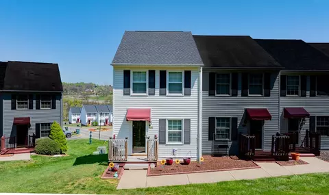 681 Beaverview Dr, Bristol, VA 24201