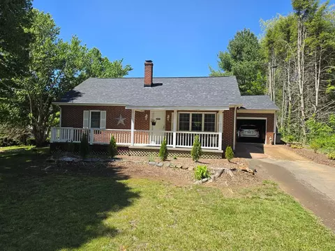 1971 Elk Creek Pkwy, Independence, VA 24348