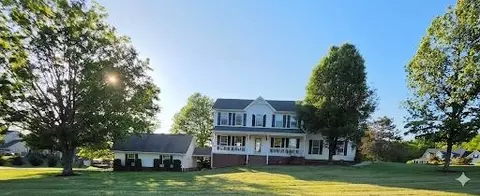17289 Crabtree Ct, Bristol, VA 24202