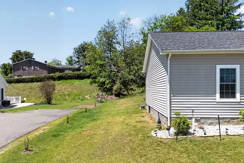 1619 Smith Ln, Pulaski, VA 24301 photo 8
