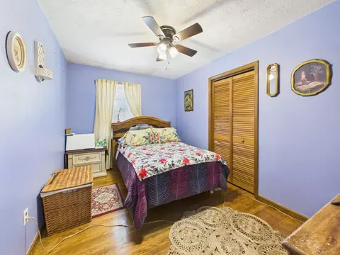 Bedroom - 404 Baker Island Rd, Max Meadows, VA 24360 photo 1 of 9
